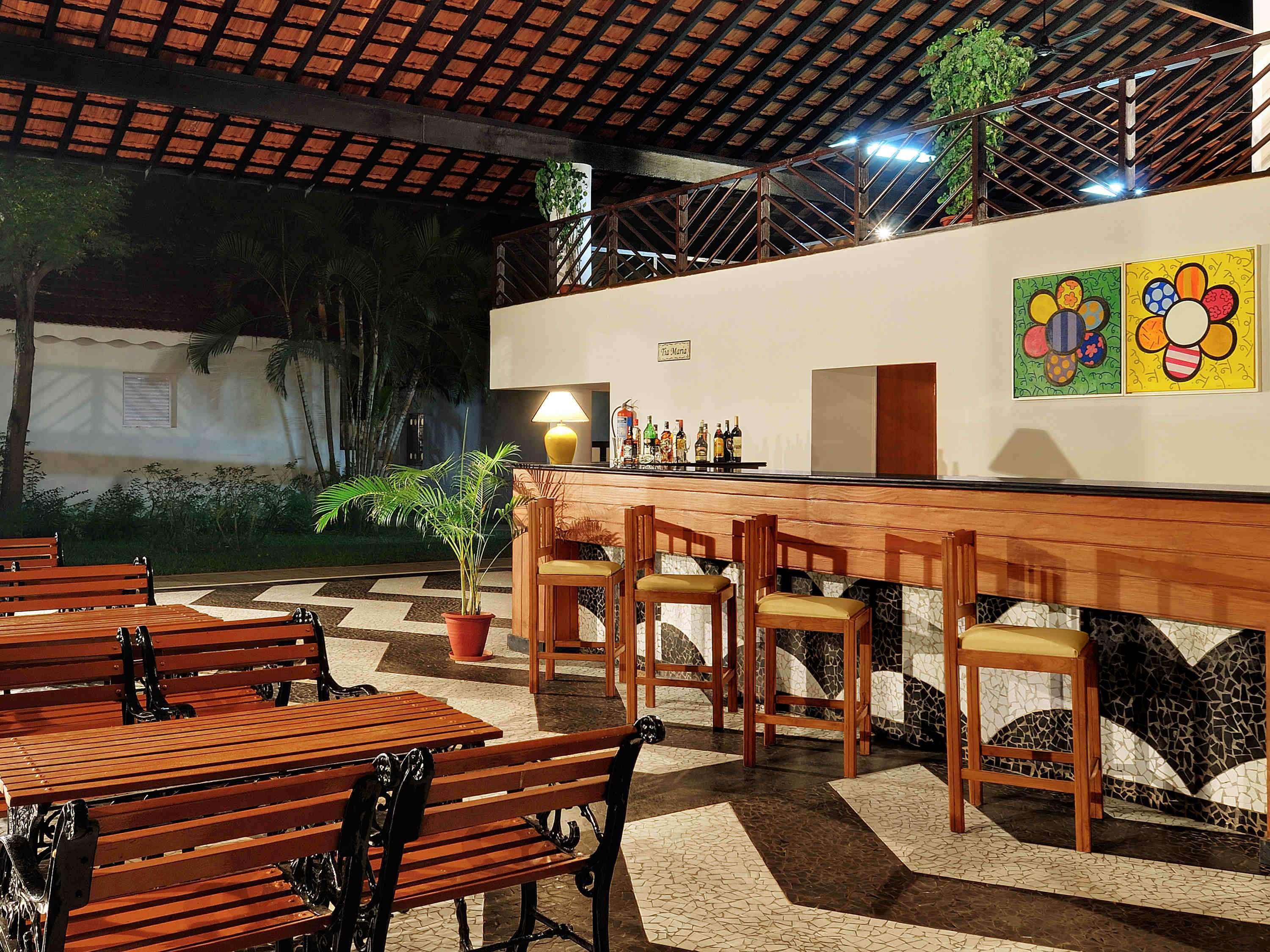 Novotel Goa Dona Sylvia Resort Cavelossim Exteriör bild