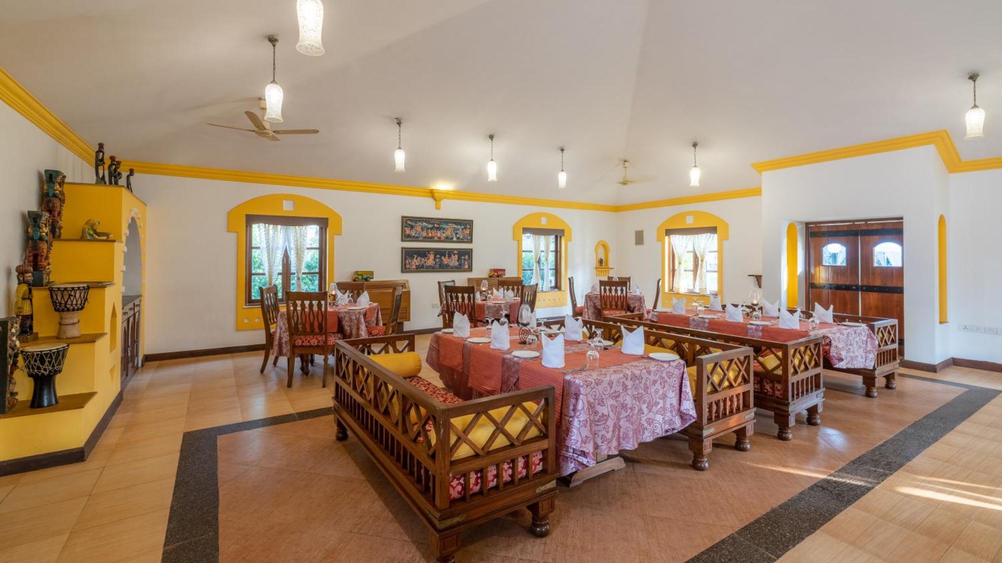 Novotel Goa Dona Sylvia Resort Cavelossim Exteriör bild