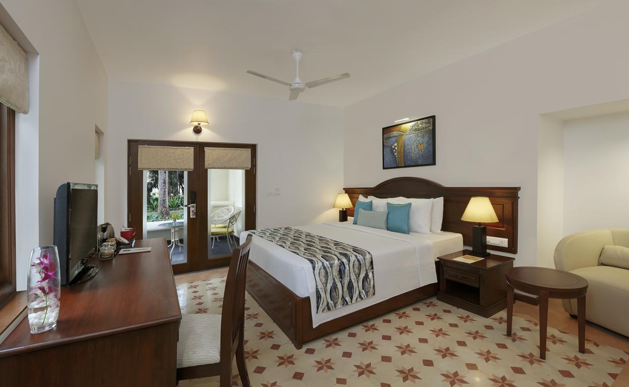 Novotel Goa Dona Sylvia Resort Cavelossim Exteriör bild