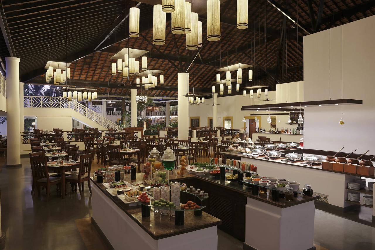 Novotel Goa Dona Sylvia Resort Cavelossim Exteriör bild