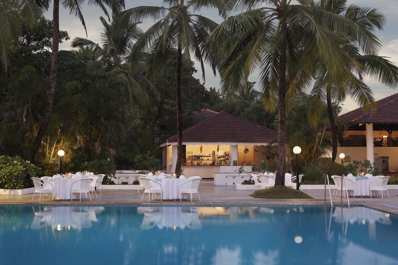 Novotel Goa Dona Sylvia Resort Cavelossim Exteriör bild